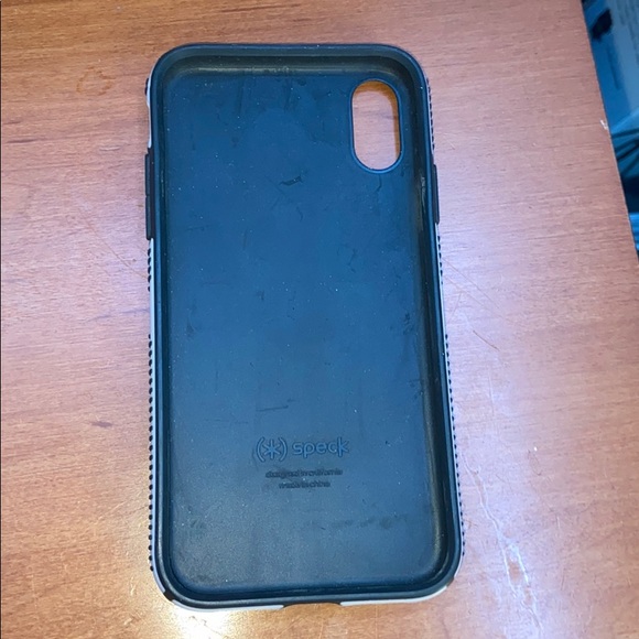 iphone XR case Speck case - Picture 2 of 6